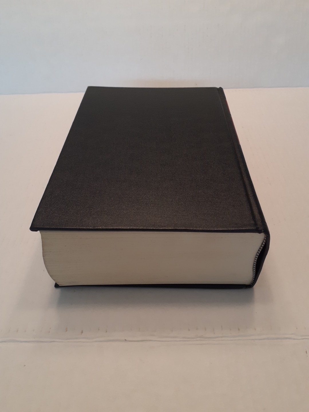 Federal income Taxation Of Corporations And Shareholders Book, Good Condition