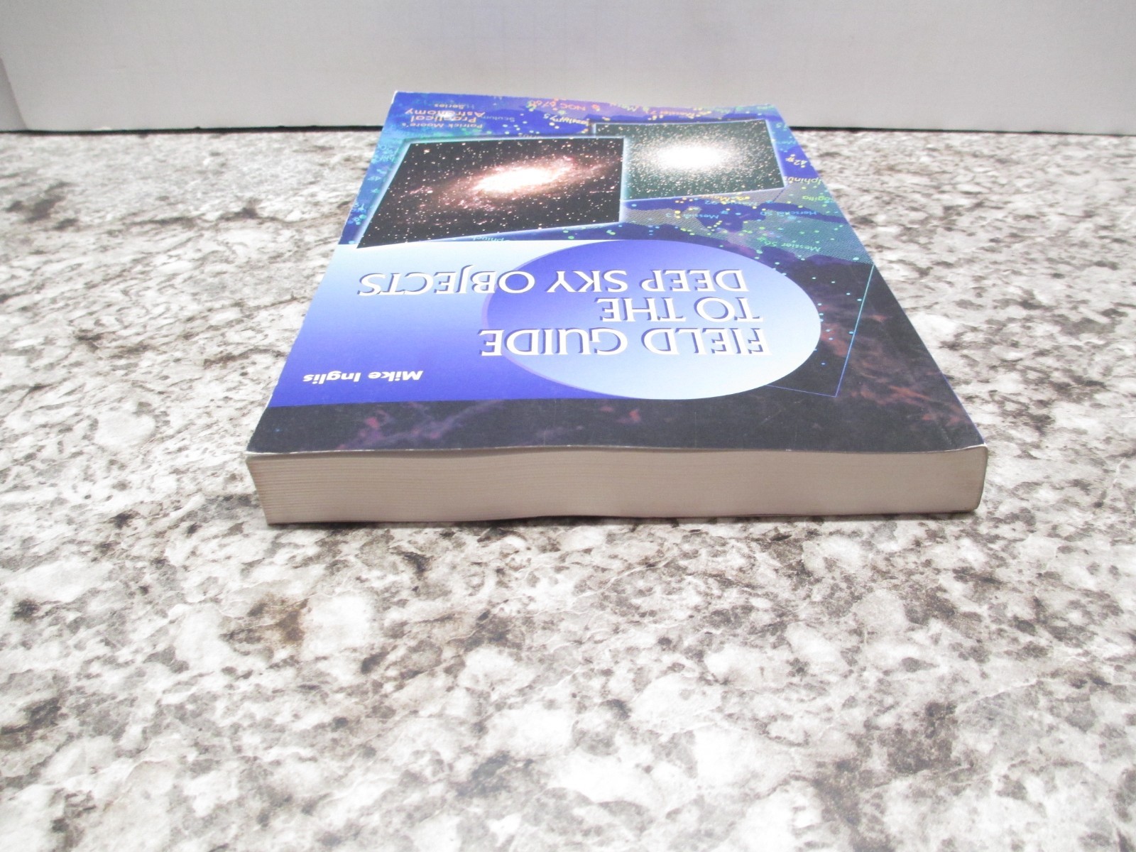 Field Guide to the Deep Sky Objects : Patrick Moore&rsquo;s Practical Astronomy Series
