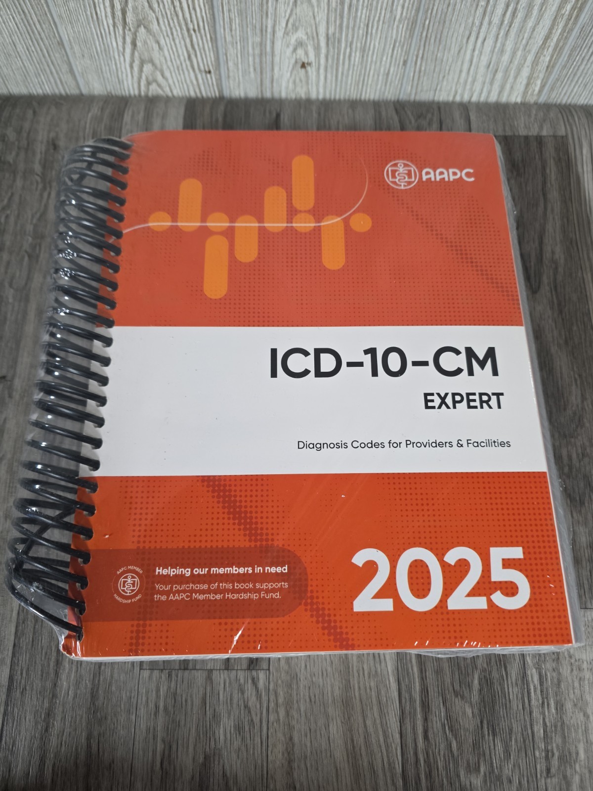 AAPC ICD-10-CM Expert 2025 Spiral Bound Paperback Medical Coding Textbook